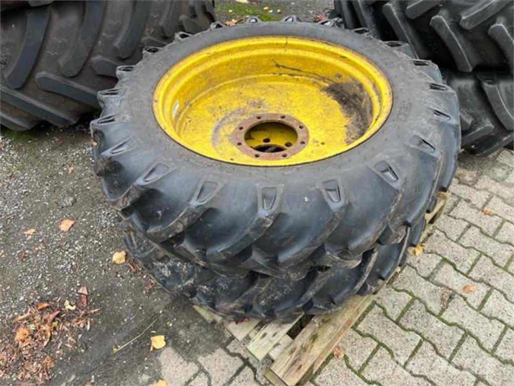 BKT 12.4-32 Pneus Agrícolas