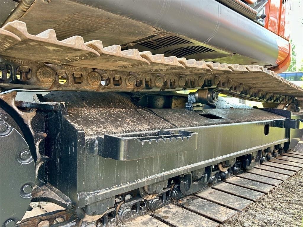 Hitachi ZX135US-7 Escavadoras de rastos