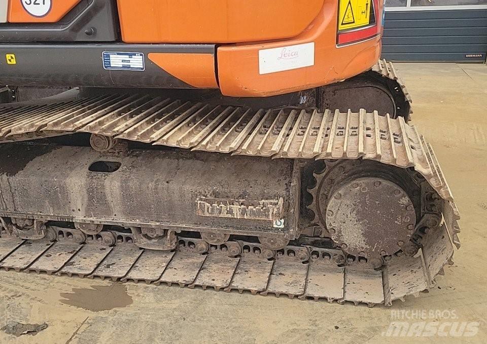 Hitachi ZX135US-7 Escavadoras de rastos