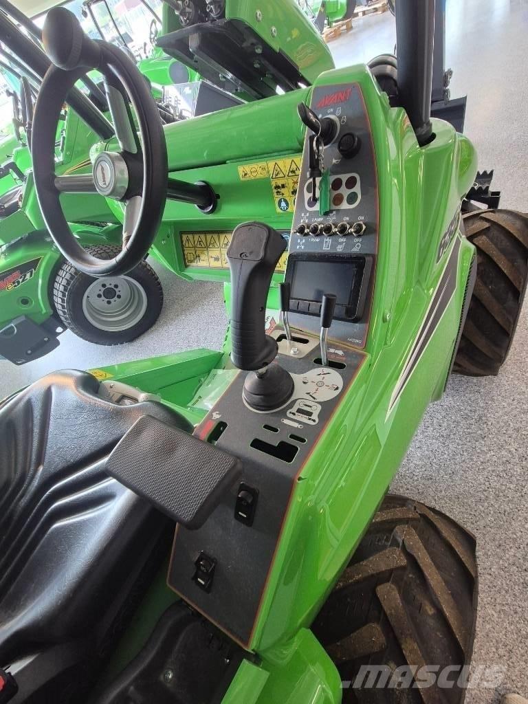 Avant 635 Carregadoras de direcção deslizante