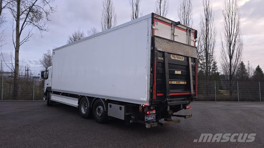 Volvo FM Camiões caixa temperatura controlada