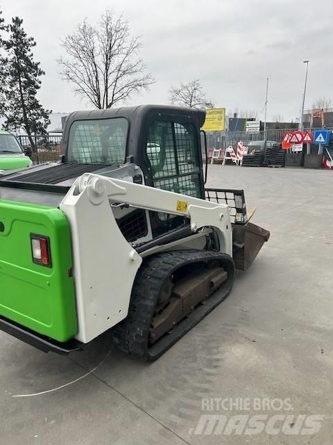 Bobcat T 450 Carregadoras de direcção deslizante