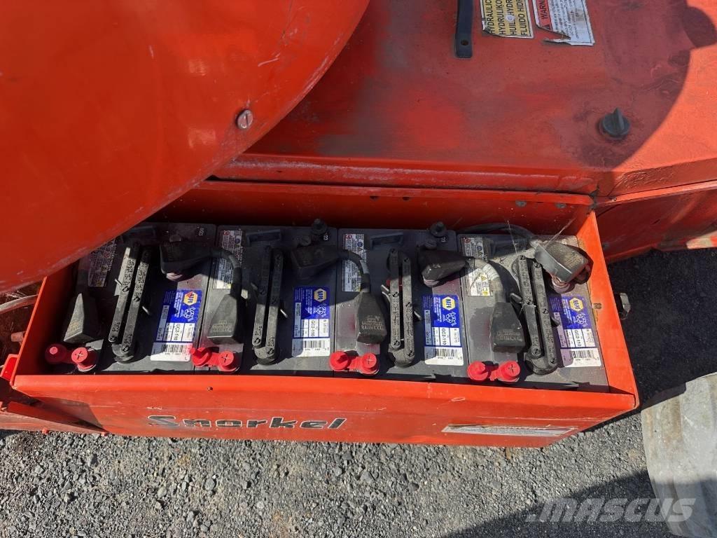 Snorkel AB38N Elevadores braços articulados