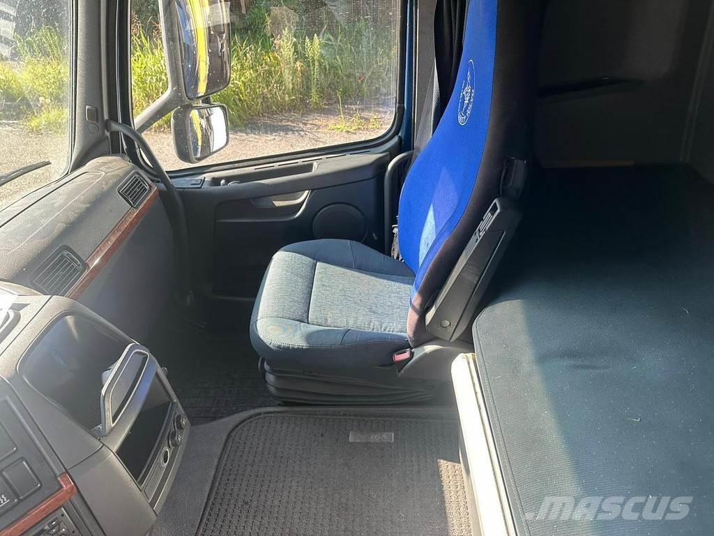 Volvo FH 460 Camiões de chassis e cabine