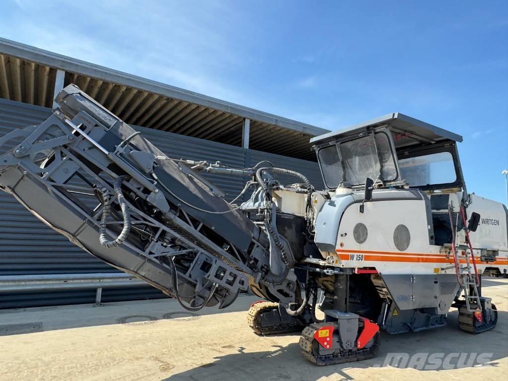 Wirtgen W 150 Fresadoras de asfalto