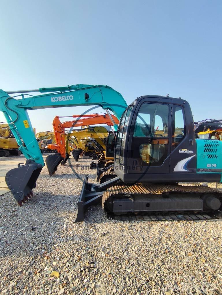 Kobelco SK 75 Escavadoras de rastos