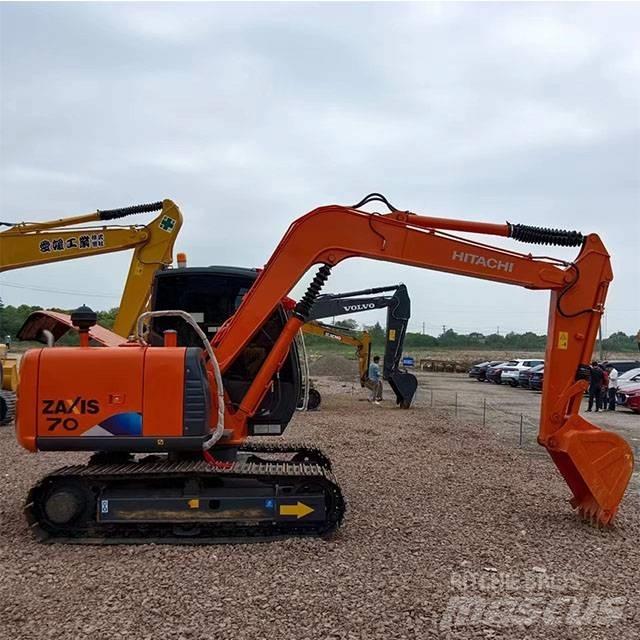 Hitachi ZX 70 Mini Escavadoras <7t