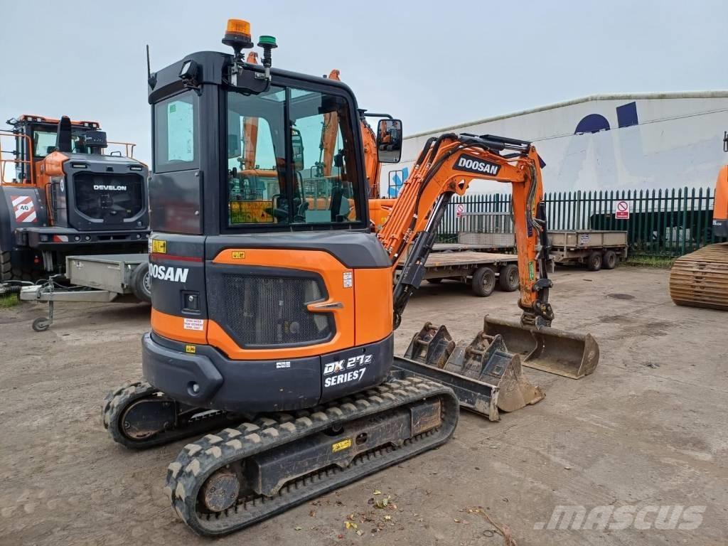 Doosan DX 27 Z - 7 Mini Escavadoras <7t