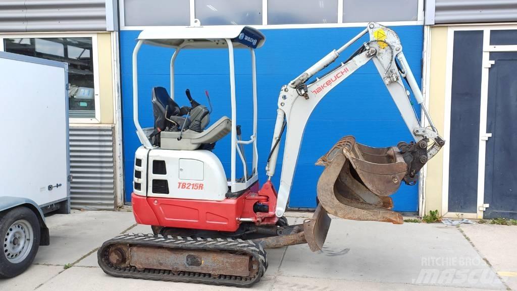 Takeuchi TB 215 R Mini Escavadoras <7t