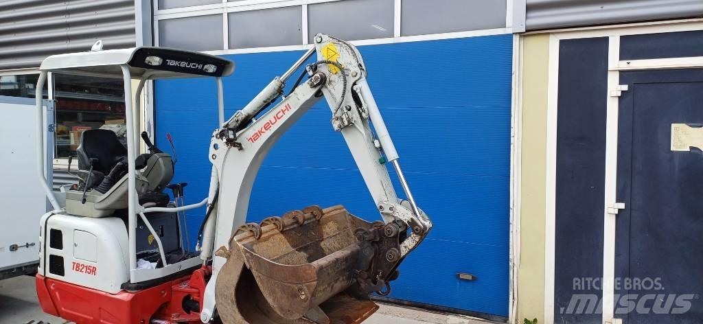 Takeuchi TB 215 R Mini Escavadoras <7t