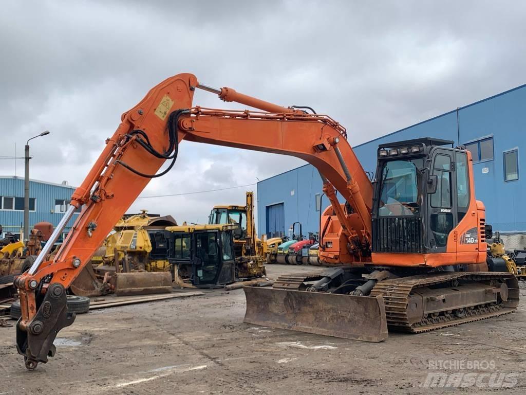 Doosan DX 140 LCR Escavadoras de rastos