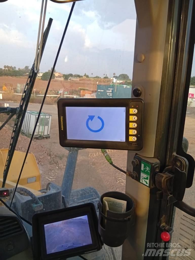 Komatsu WA 380-8 Pás carregadoras de rodas