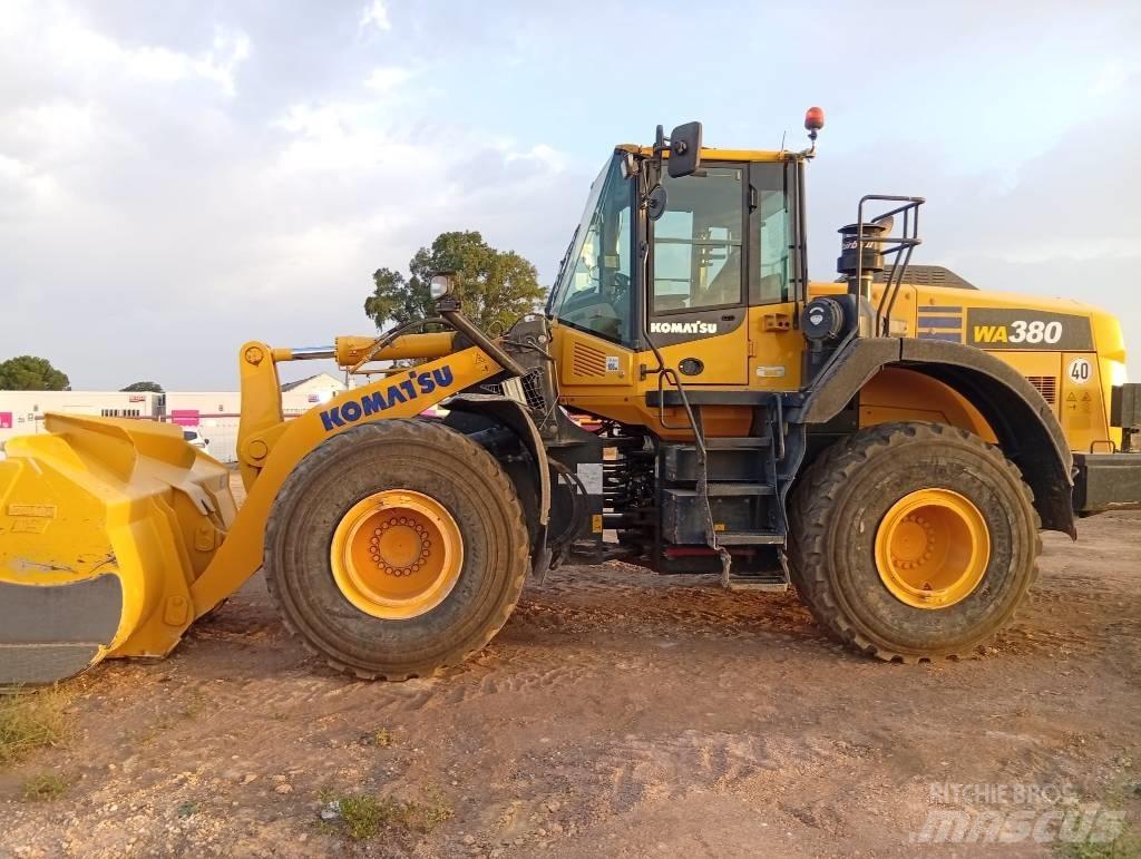 Komatsu WA 380-8 Pás carregadoras de rodas