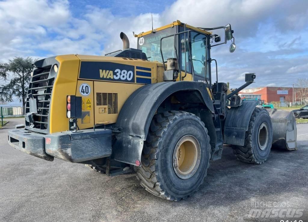 Komatsu WA 380-8 Pás carregadoras de rodas
