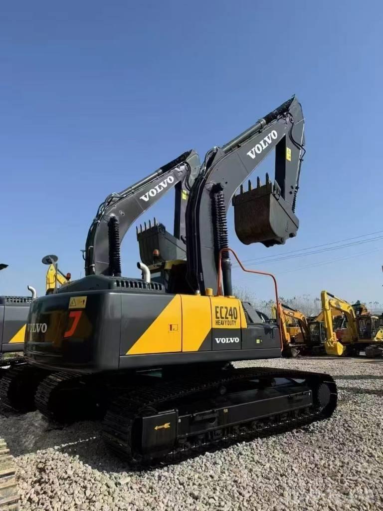Volvo EC 240 Escavadoras de rastos