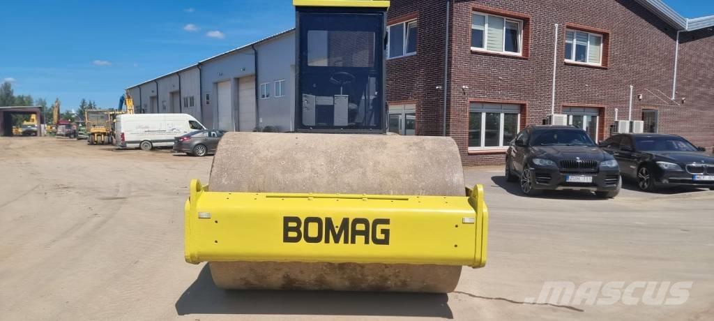 Bomag BW 211 D-3 Cilindros Compactadores monocilíndricos