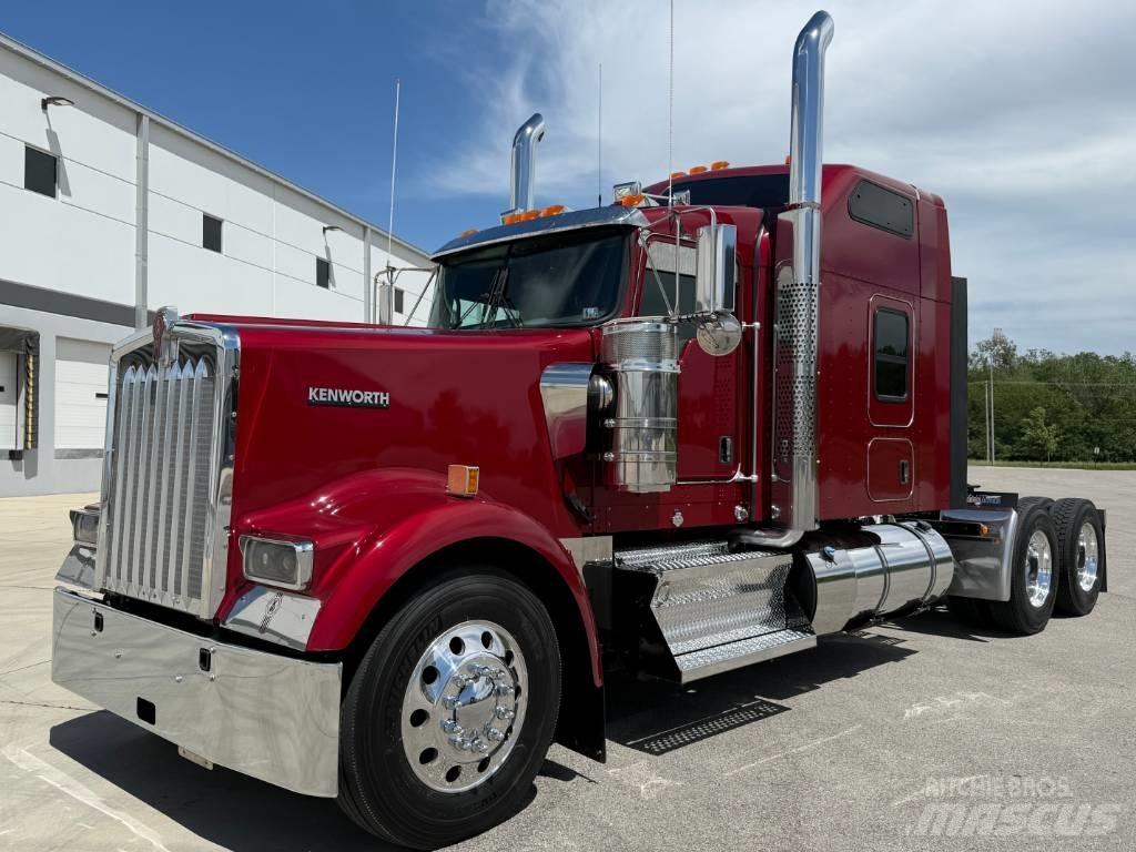 Kenworth W 900 L Tractores (camiões)