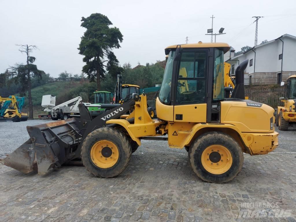 Volvo L 30 G Pás carregadoras de rodas