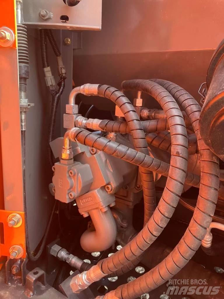Hitachi 70-5A Escavadoras de rastos