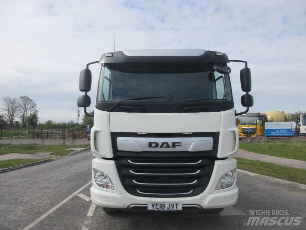 DAF CF450 Camiões de guincho/estrado
