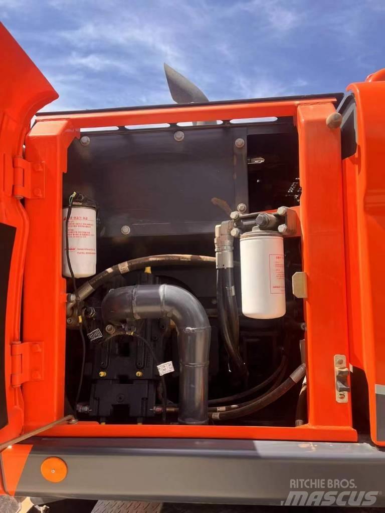 Doosan DH150W Escavadoras de rodas