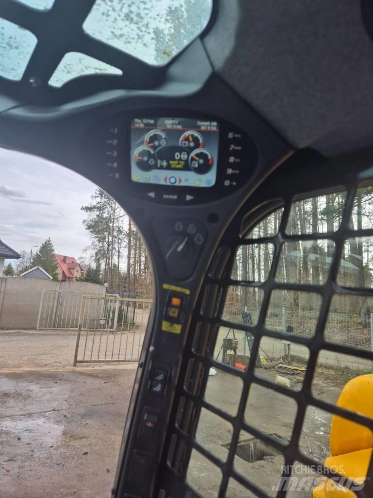 Bobcat T 590 Carregadoras de direcção deslizante