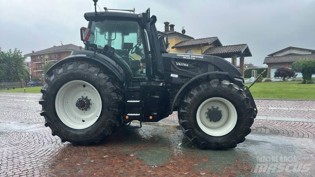 Valtra Q305 Tratores Agrícolas usados