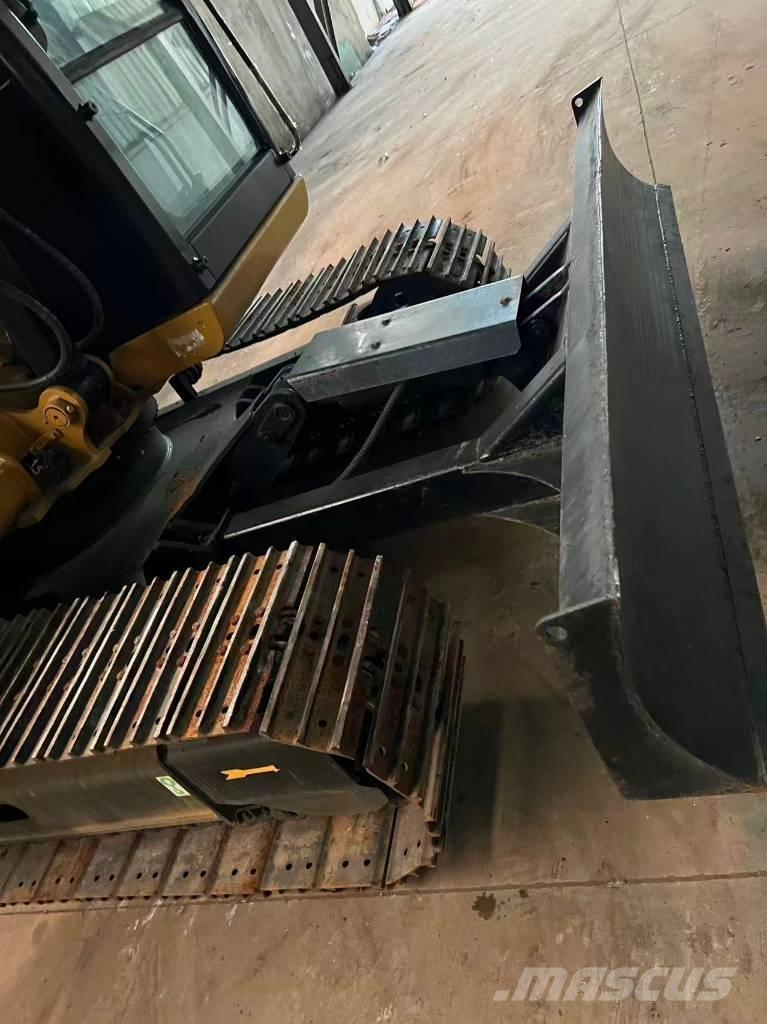 CAT 307E2 Mini Escavadoras <7t