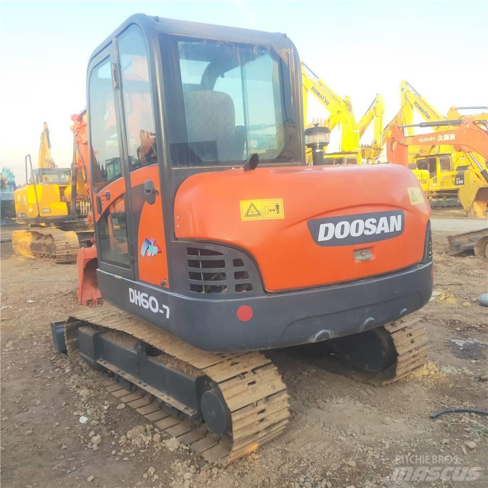 Doosan DH 60-7 Mini Escavadoras <7t