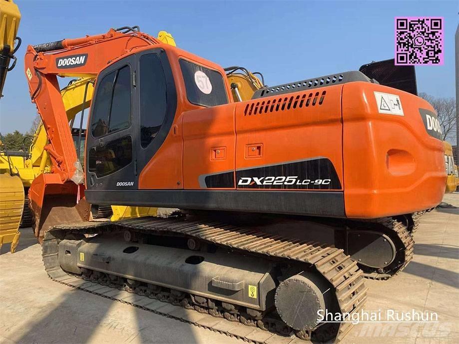 Doosan 225LC-9 Escavadoras de rastos
