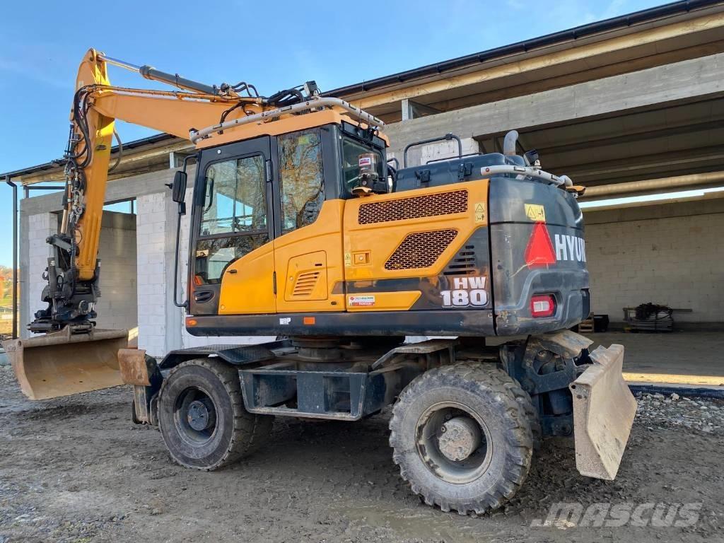 Hyundai HW 180 Escavadoras de rodas