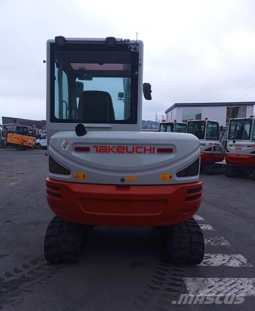 Takeuchi TB 240 Mini Escavadoras <7t