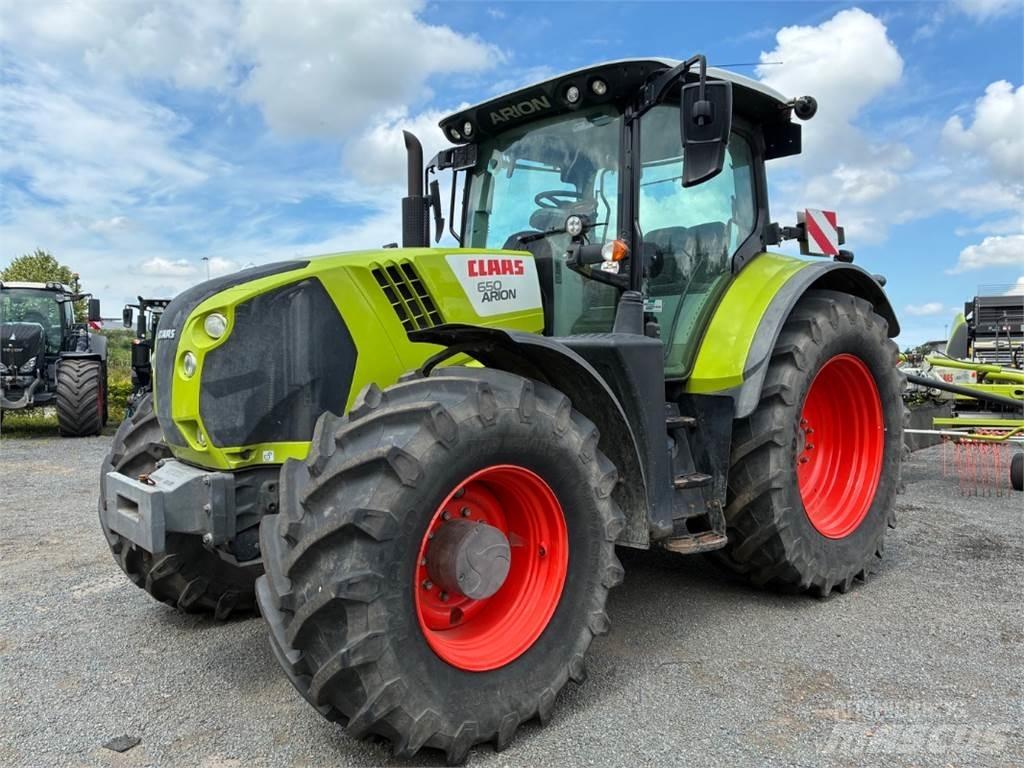 CLAAS ARION 650 Tratores Agrícolas usados
