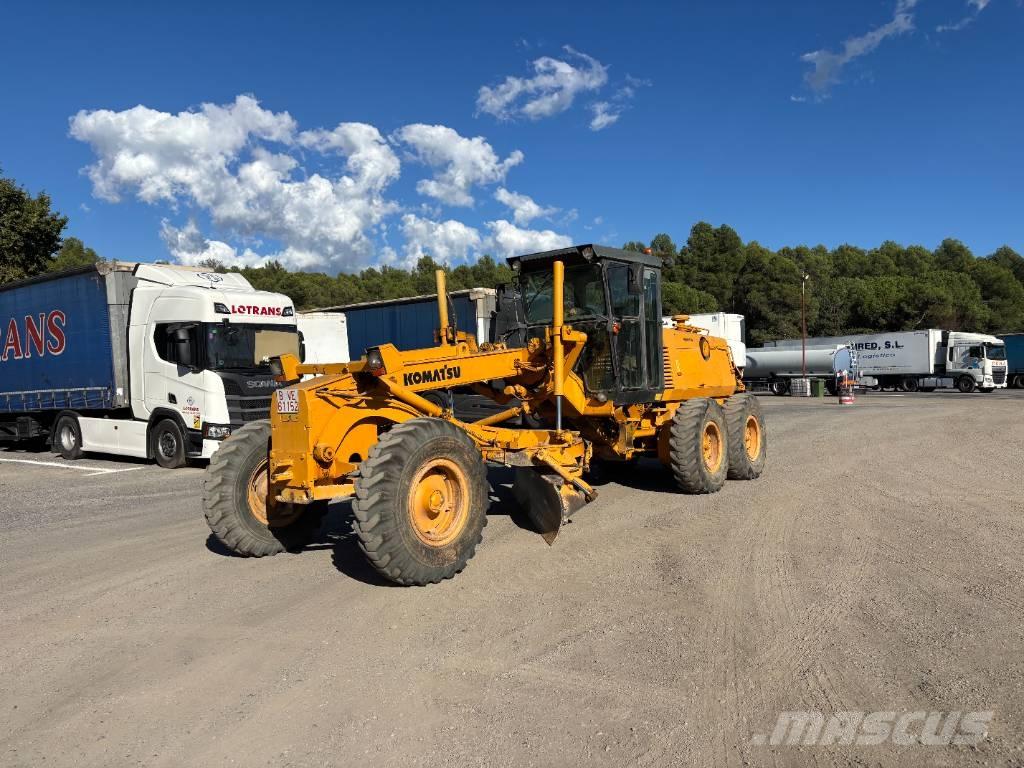 Komatsu GD 530 A Motoniveladoras