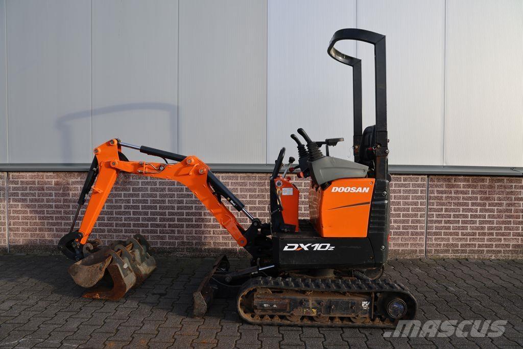 Doosan DX10 Mini Escavadoras <7t