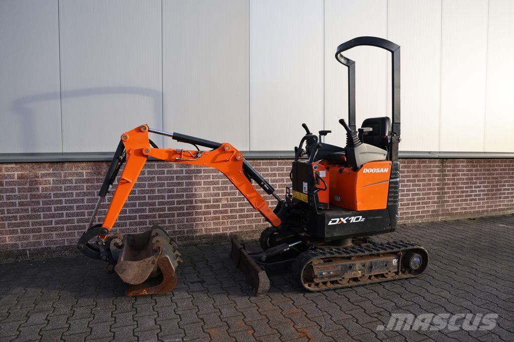 Doosan DX10 Mini Escavadoras <7t