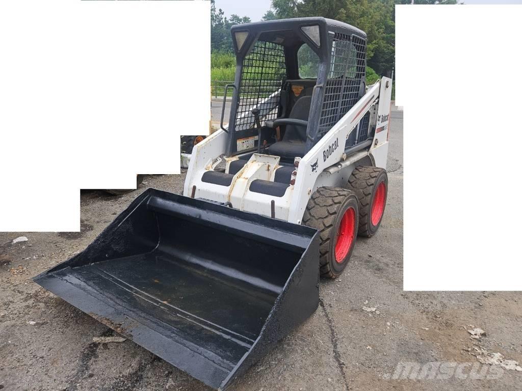 Bobcat S 130 Carregadoras de direcção deslizante