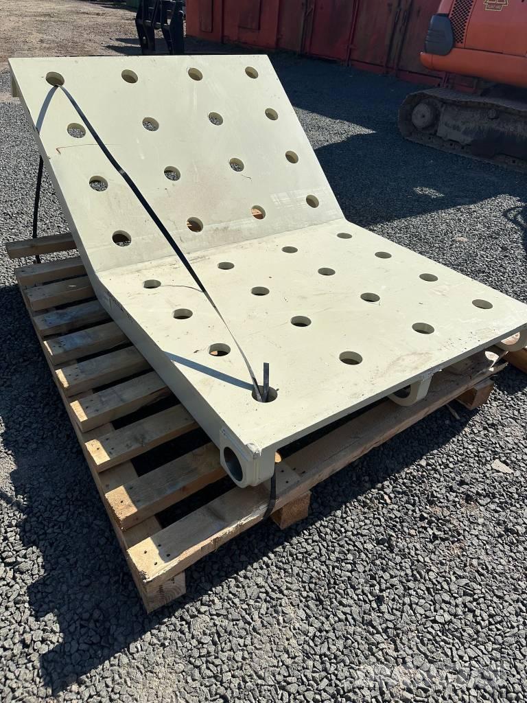 Metso LT 1213 Britadeiras