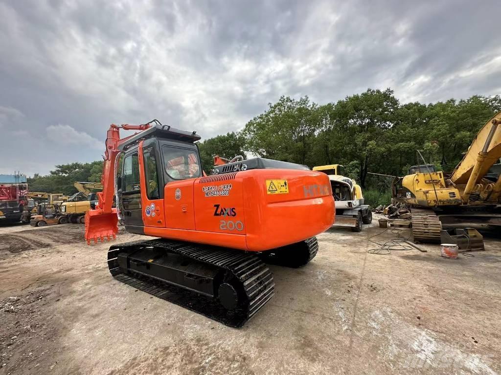 Hitachi ZX200 Escavadoras de rastos