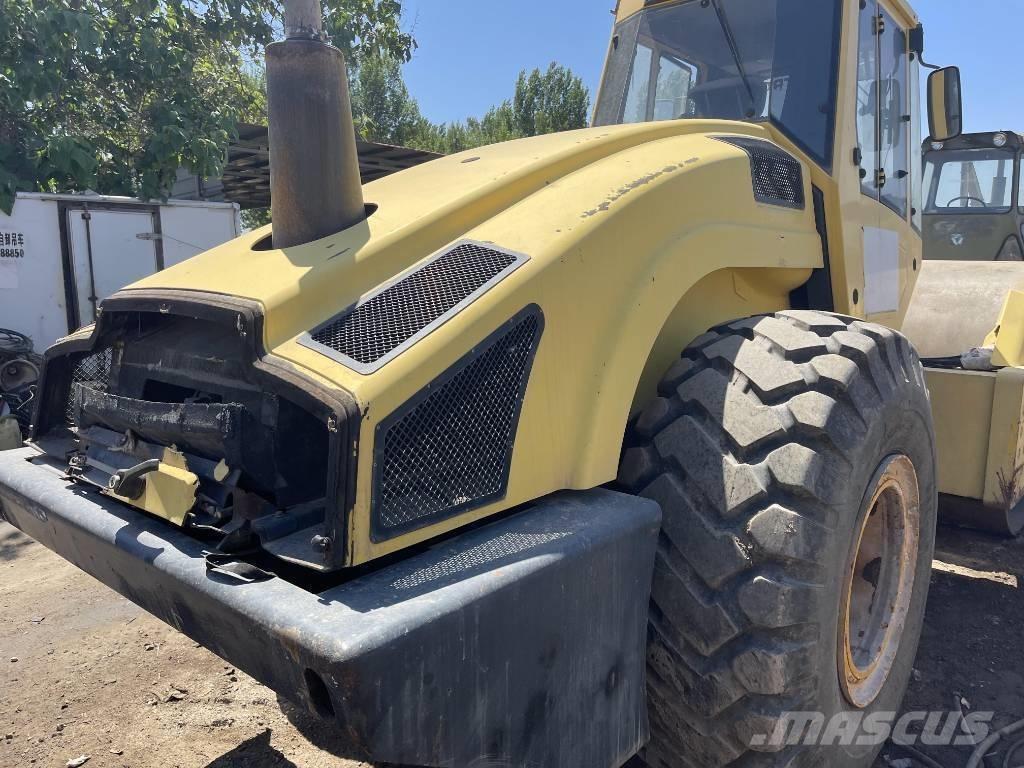 Bomag 226-4 Cilindros Compactadores monocilíndricos