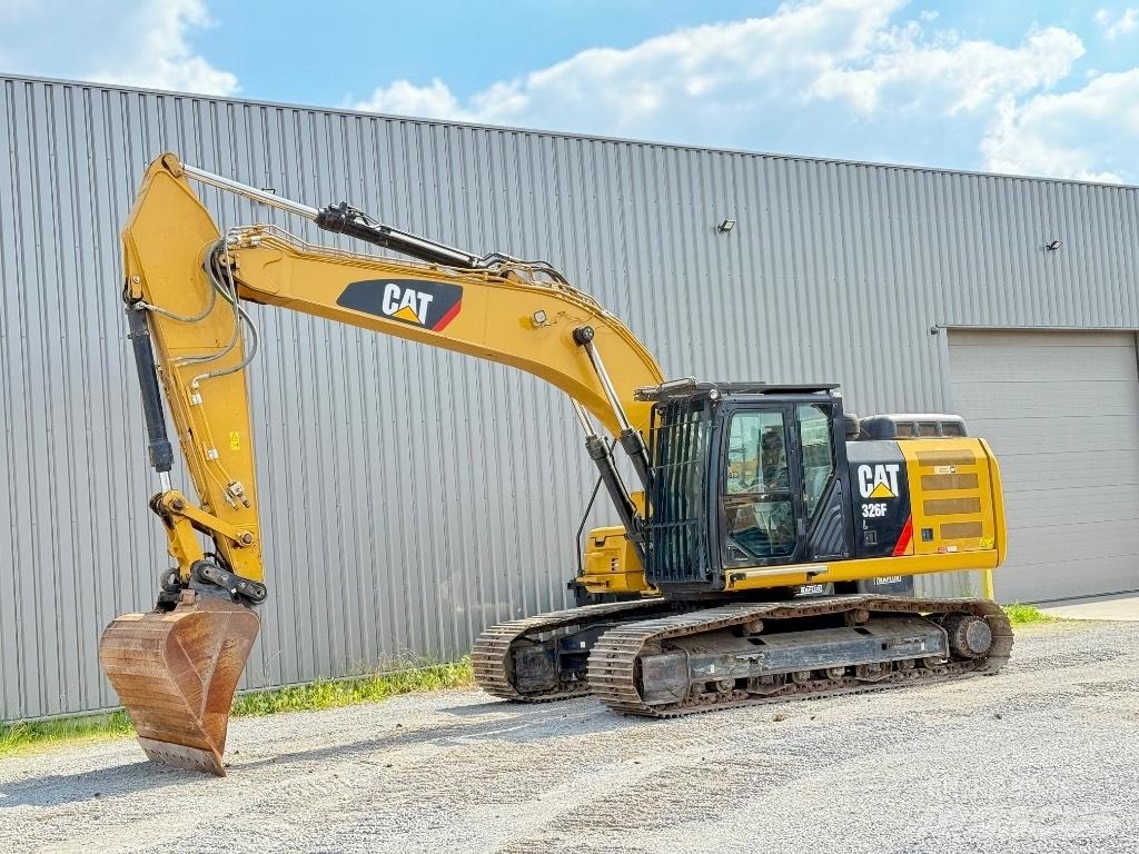 CAT 326 F L Escavadoras de rastos
