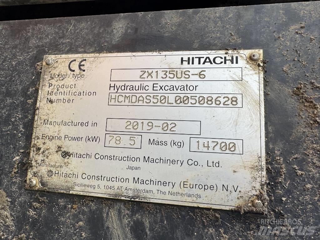 Hitachi ZX 135 US-6 Escavadoras de rastos