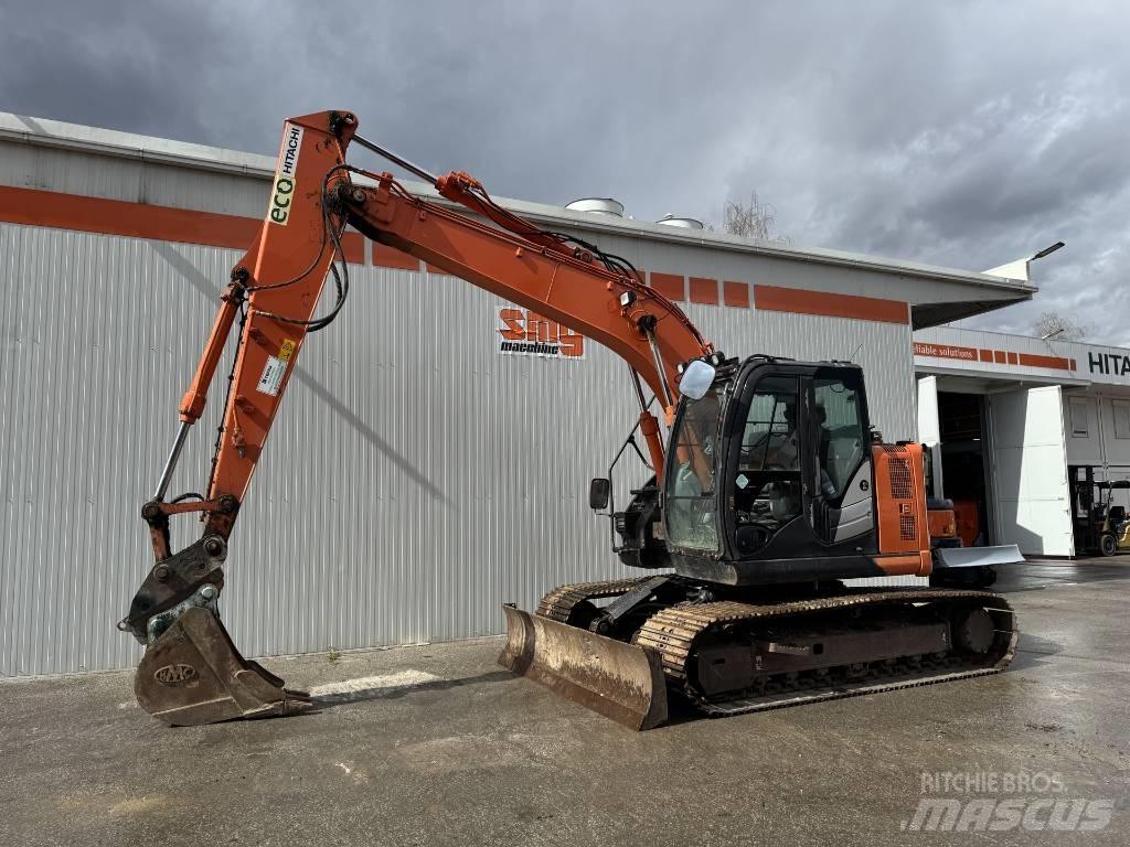 Hitachi ZX 135 US-6 Escavadoras de rastos