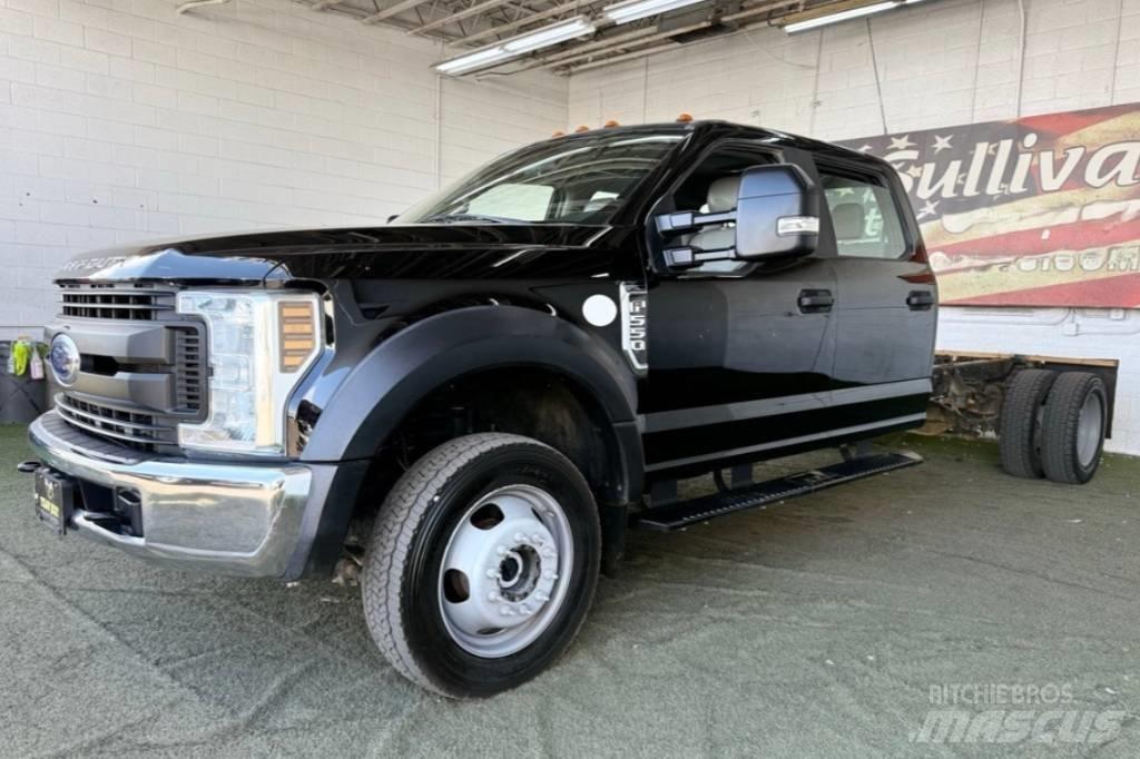 Ford F 550 XL SD Camiões de chassis e cabine