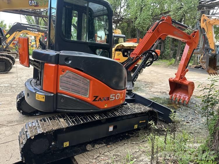 Hitachi ZX 50 Mini Escavadoras <7t