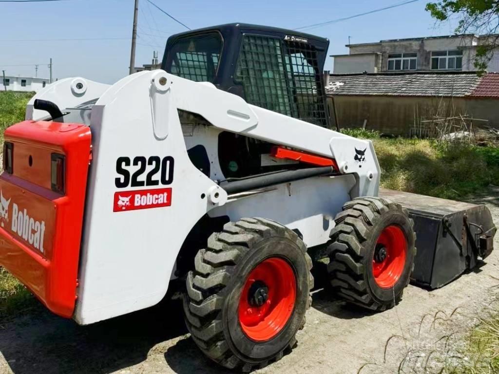 Bobcat S 220 Carregadoras de direcção deslizante