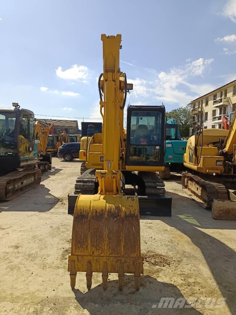 Komatsu PC 70 Escavadoras Midi 7t - 12t