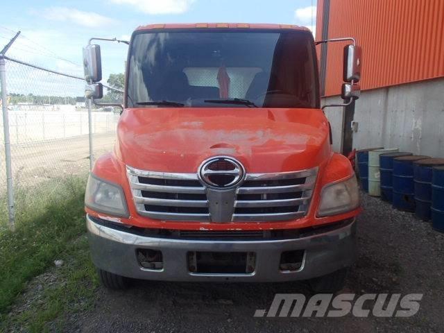 Hino 185 Camiões estrado/caixa aberta