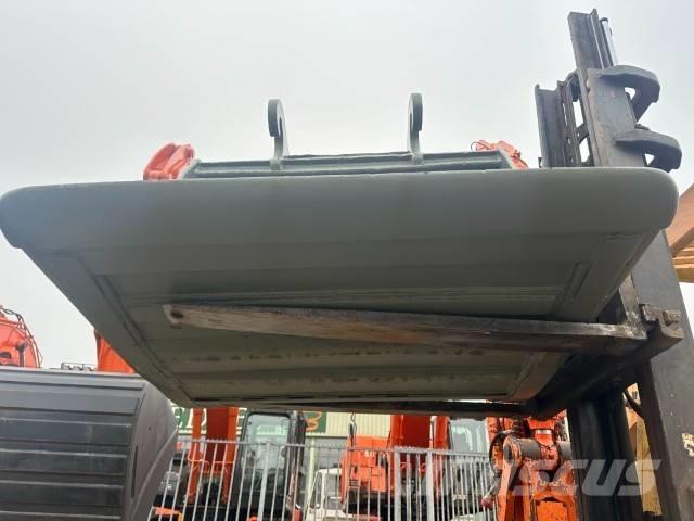  DieplepelBak CW45 Baldes