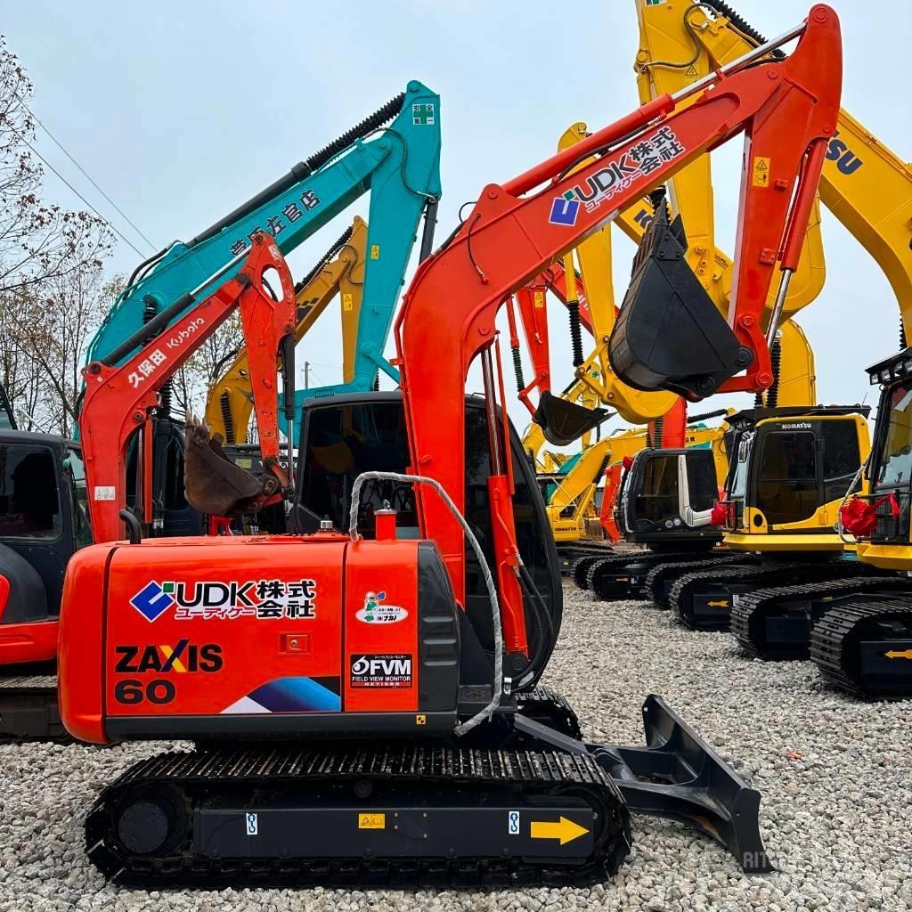 Hitachi ZX60 Mini Escavadoras <7t